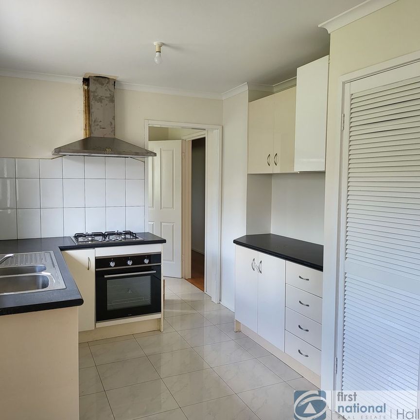 Modern Living - Photo 1