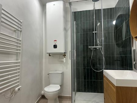 Location appartement Marseille 1er (13001) - Photo 5