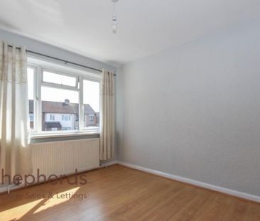 3 bedroom semi-detached house to rent - Photo 6