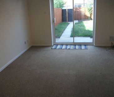2 bedroom property to rent - Photo 4
