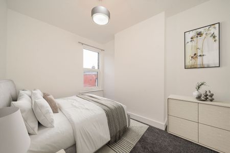 Lochaline Street, W6, London - Photo 2