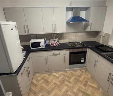 1 bedroom flat to rent - Photo 6