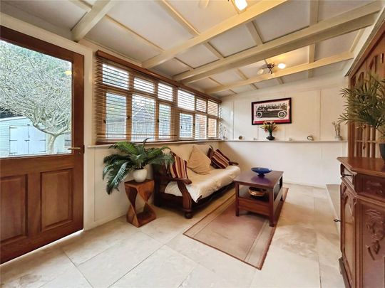 Spring Avenue, Egham, Surrey, TW20 9PJ - Photo 1