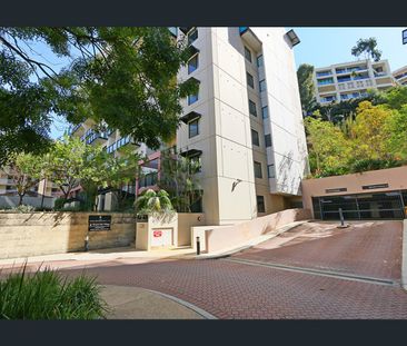 LOCATION, LOCATION, LOCATION - Photo 3