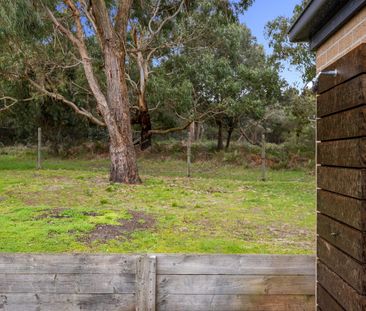 Beautiful Family Home in Peninsula Sands Estate - Photo 3