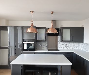 3 Bed Penthouse, Renfield Street, G2 - Photo 4