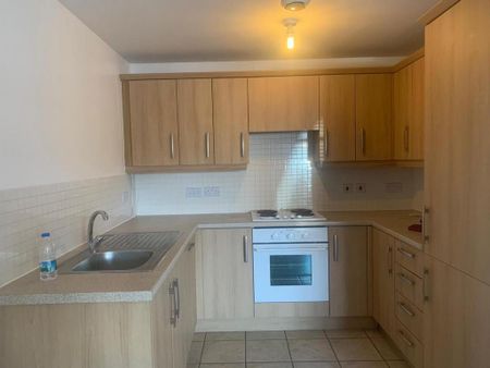 2 bedroom flat to rent - Photo 5