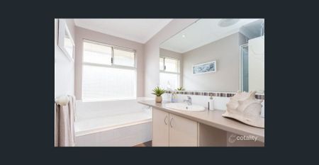 Modern 4x2 perfect for families! - Photo 5