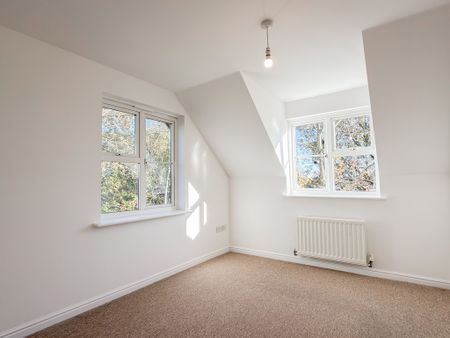 Branksome, Poole - Photo 2