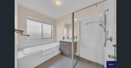 Great Home Exford Waters Weir Views near Opalia Plaza - Photo 2