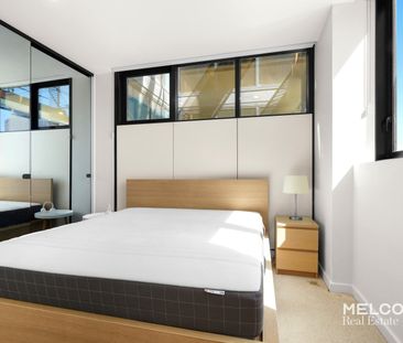 STUNNING FURNISHED ONE-BED AT ROYAL ELIZABETH - Photo 5