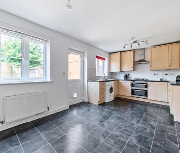 3 bedroom detached house to rent - Photo 6