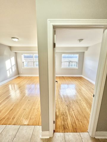 For Lease - 11 Thirty Third Street Unit# 303, Toronto, Ontario - Photo 5