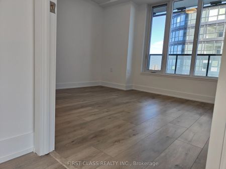575 Bloor Street E #1507 - Photo 5
