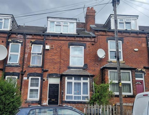 Bayswater Road, Leeds - Photo 1