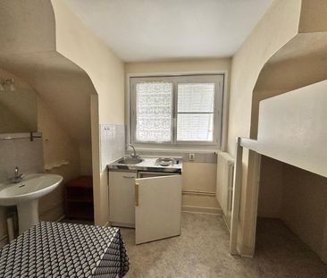 Location Appartement 1 pièce 9m² TOURS 37000 - Photo 2