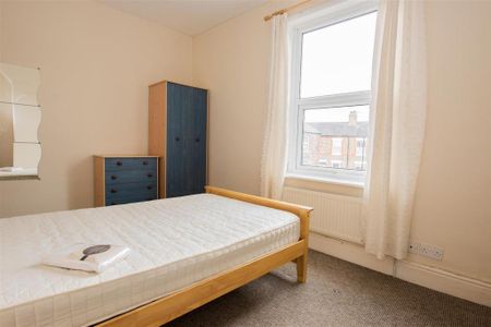 3 bedroom house to rent - Photo 3