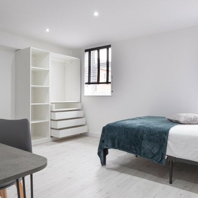 2 bedroom house to rent - Photo 1