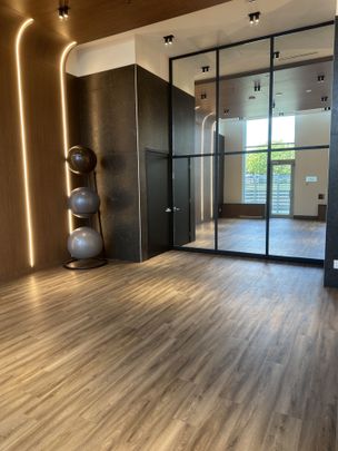 For Lease - 1010 Sandy Beach Road Unit# 1705, Pickering, Ontario - Photo 1
