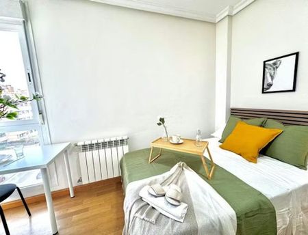 Calle de Américo Castro, Madrid, Community of Madrid 28050 - Photo 4