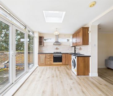 York Street, Twickenham, London, TW1 - Photo 1