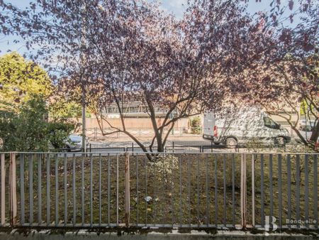 Rental Apartment Courbevoie Bécon - Photo 5