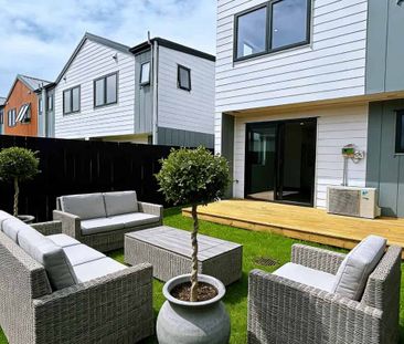 Sunny modern Living 2 bedroom in Māngere East - Photo 5