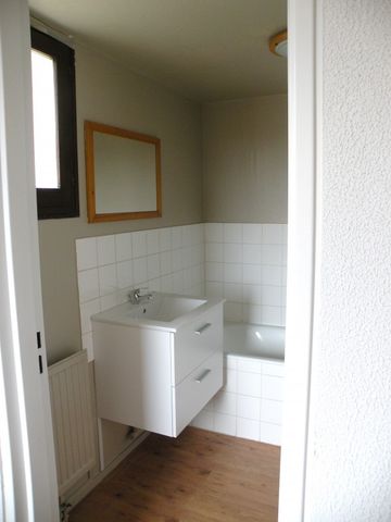 Appartement à louer 2 pièces - Photo 2