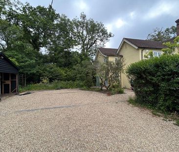 4 bedroom detached house to rent - Photo 6