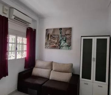 Alquiler de chalet adosado en Mangas Verdes - Las Flores - Photo 5