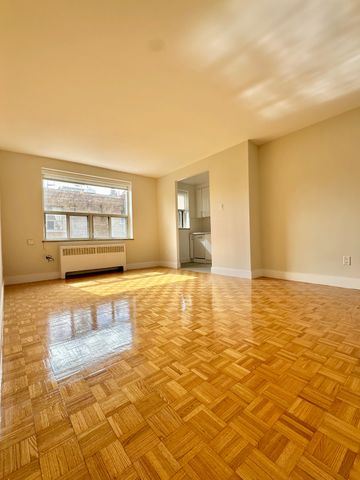 For Lease - 1291 Bayview Avenue Unit# 405, Toronto, Ontario - Photo 2