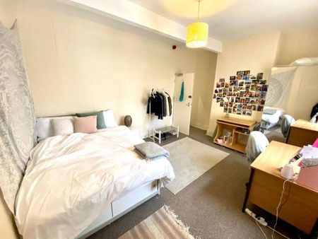 5 bedroom house share to rent - Photo 4