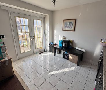 For Lease - 188 Willow Park Drive, Brampton, Ontario - Photo 2