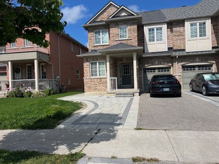 For Lease - 44 Lewis Honey Drive Unit# #Upper, Aurora, Ontario - Photo 5