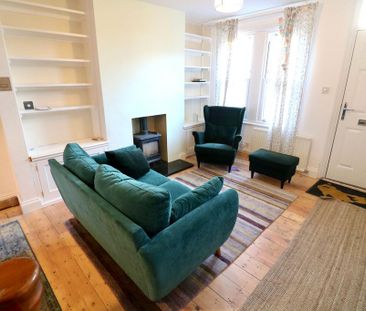 3 bedroom terraced house to rent - Photo 2