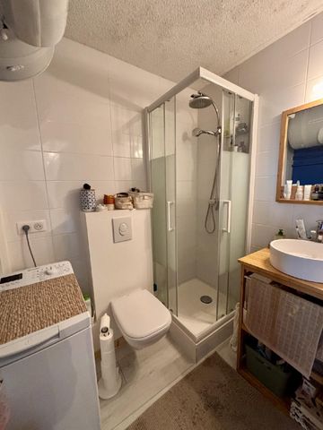 APPARTEMENT T2 40 M2 MEUBLE - SAINT JEAN DE LUZ - QUARTIER E à louer de 2 pièce(s) sur 39 m² - Photo 3