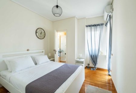 Διαμέρισμα για ενοικίαση Άνω Γλυφάδα (Γλυφάδα) - Photo 2