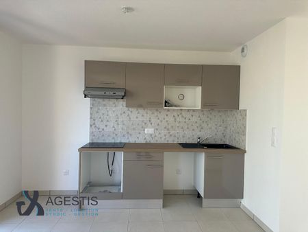 Location Appartement 3 pièces 63m² TOULOUSE 31400 - Photo 5