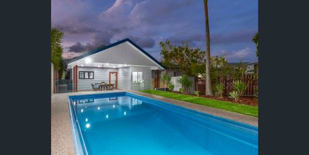 4 White Street, Everton Park QLD 4053 - House For Rent | Domain - Photo 4