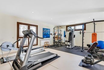 5 bedroom luxury Villa for rent in Marbella, Spain