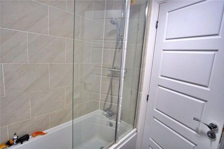 2 Bed Semi-Detached House, Lapwing Place, CV4 - Photo 2