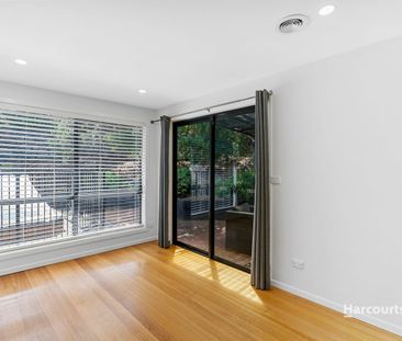 Rare Find in the heart of Taroona. - Photo 1