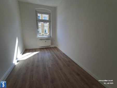 Neu renovierte 4-Zimmer-Wohnung mit Balkon am Stadtrand von Plauen! - Photo 5