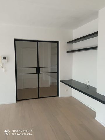Appartement te huur - Foto 2