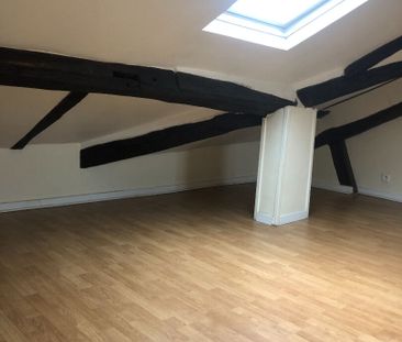 Appartement Versailles 2 pièces en duplex 31.65 m2 - Photo 1
