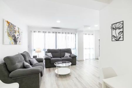 Calle de Sicília, Barcelona, Catalonia 08025 - Foto 2