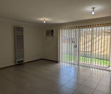 Unit 2/11 Coventry Court - Photo 1