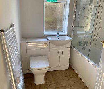 2 bedroom ground floor flat to rent - Photo 2