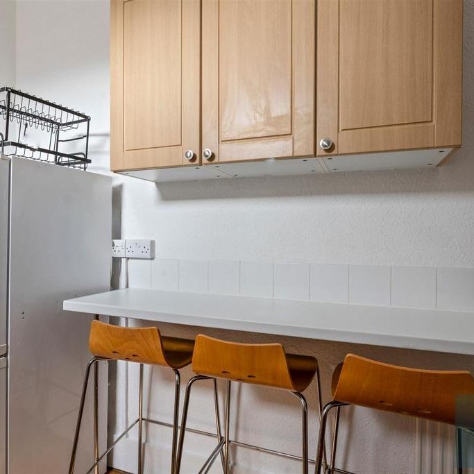 3 bedroom apartment to rent - Photo 1