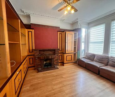 5 Bed Terraced House, Aberdour Road, IG3 - Photo 1